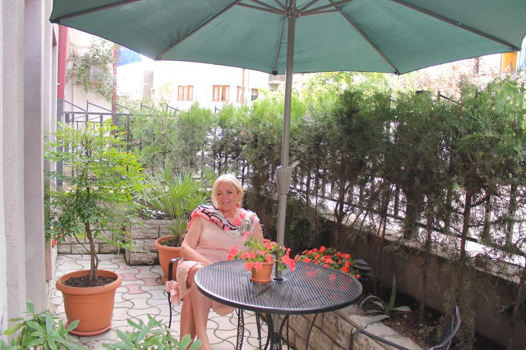 Apartment Vake Tbilisi Exteriér fotografie